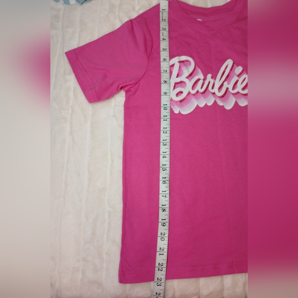 Barbie Pink Graphic Tee Youth Large (10–12) - Picture 4 of 4